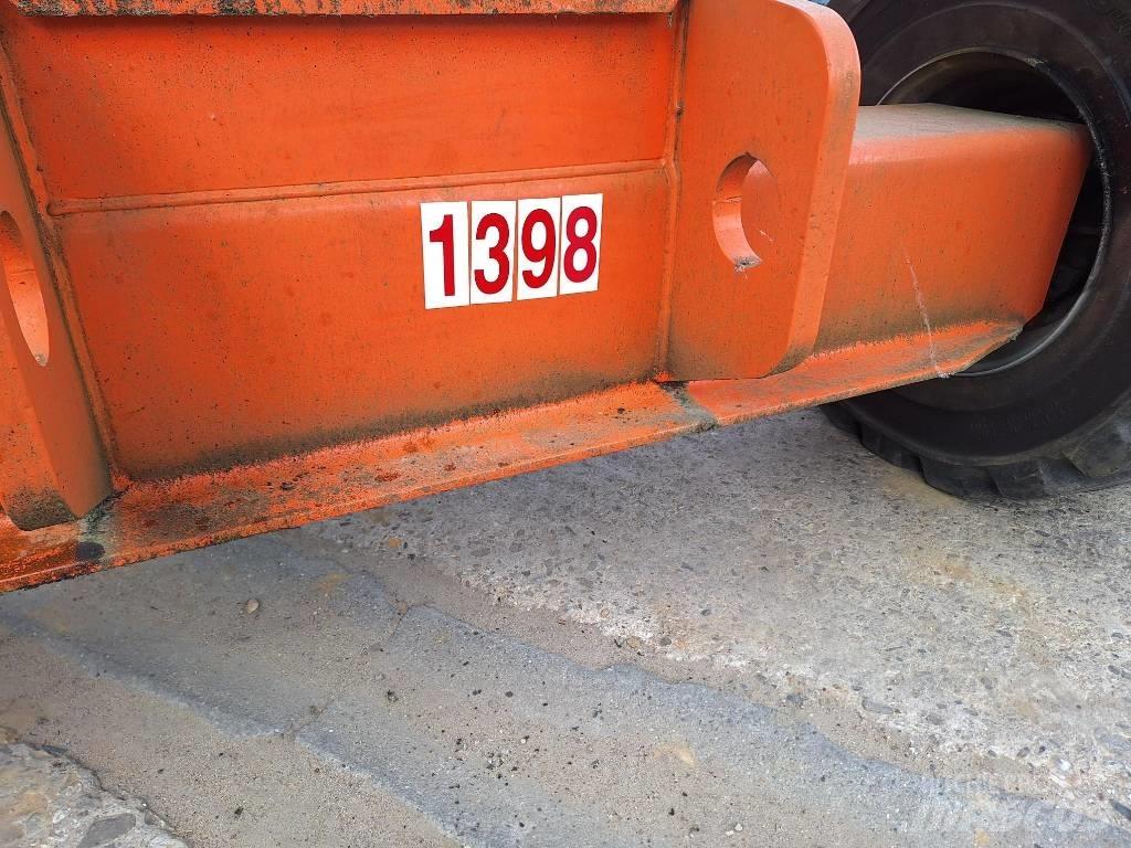 JLG 510 AJ 관절형 전동이동 리프트