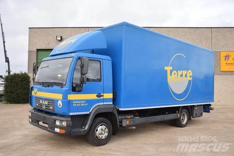 MAN L2000 탑차 트럭