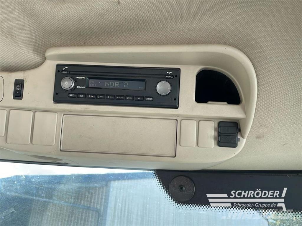 John Deere 6230 R 트랙터