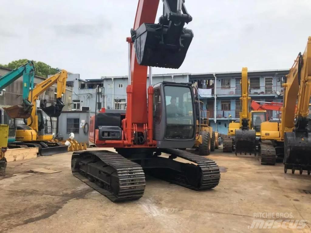 Hitachi ZX 210 대형 굴삭기 29톤 이상