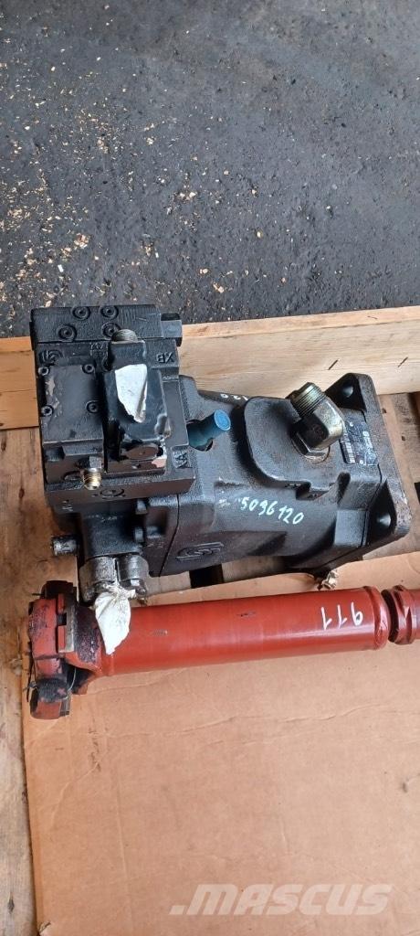 Valmet 911.1 원목 하베스터