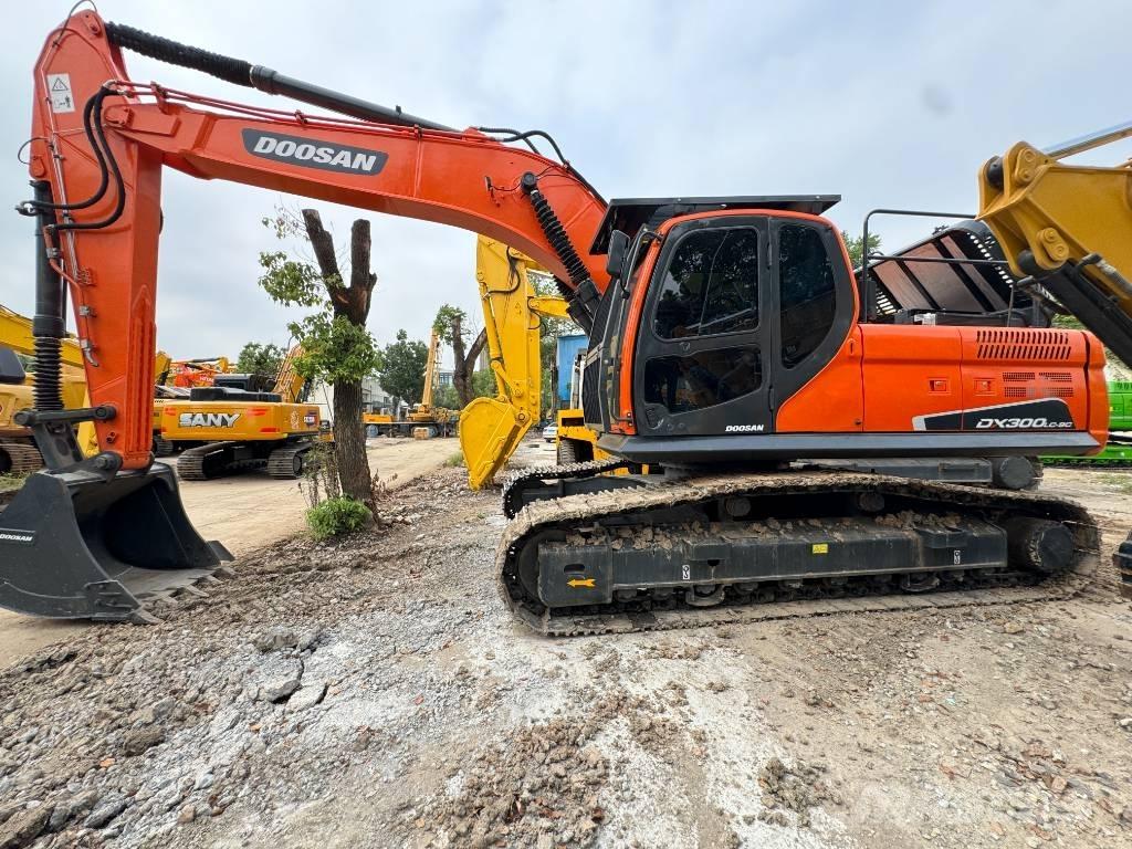 Doosan DX 300 LC LR 대형 굴삭기 29톤 이상