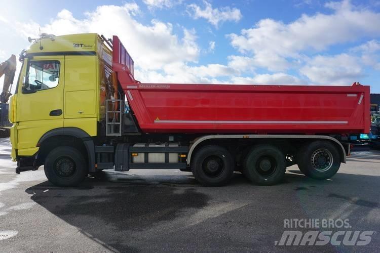 Mercedes-Benz Arocs 덤프 트럭