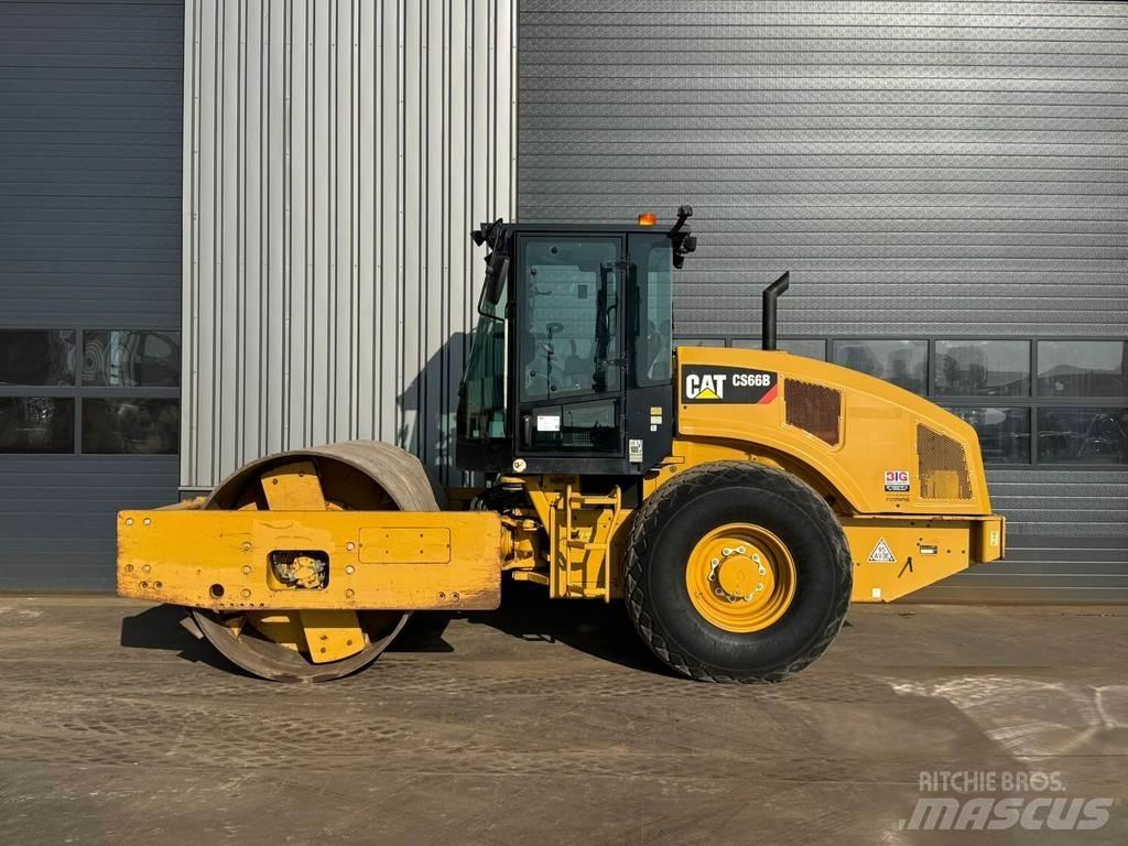 CAT CS66B 싱글 드럼 롤러