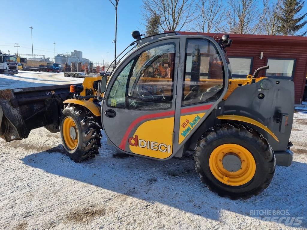 Dieci Mini Agri 25.6 텔레스코픽 휠 로더