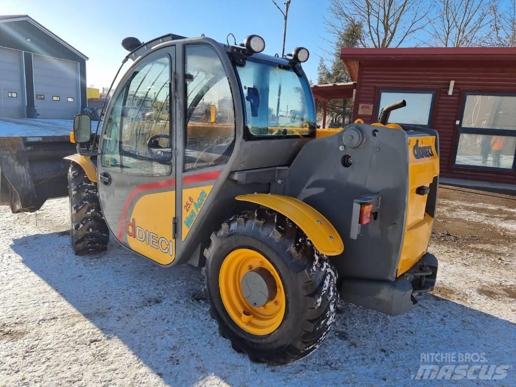 Dieci Mini Agri 25.6 텔레스코픽 휠 로더