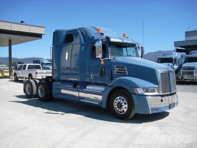 Western Star 5700 XE 트랙터 유닛