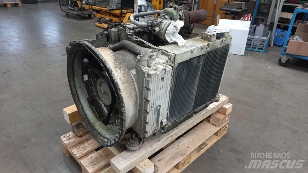 Deutz BF4M1013 엔진