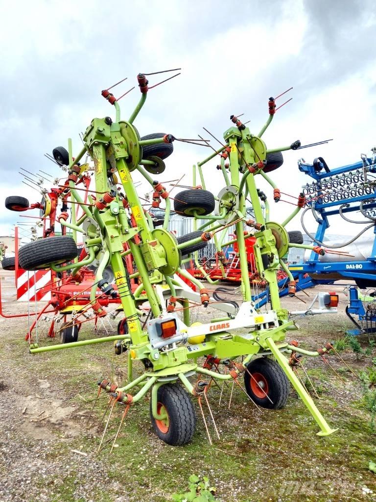 CLAAS Volto 870 갈퀴 및 테더