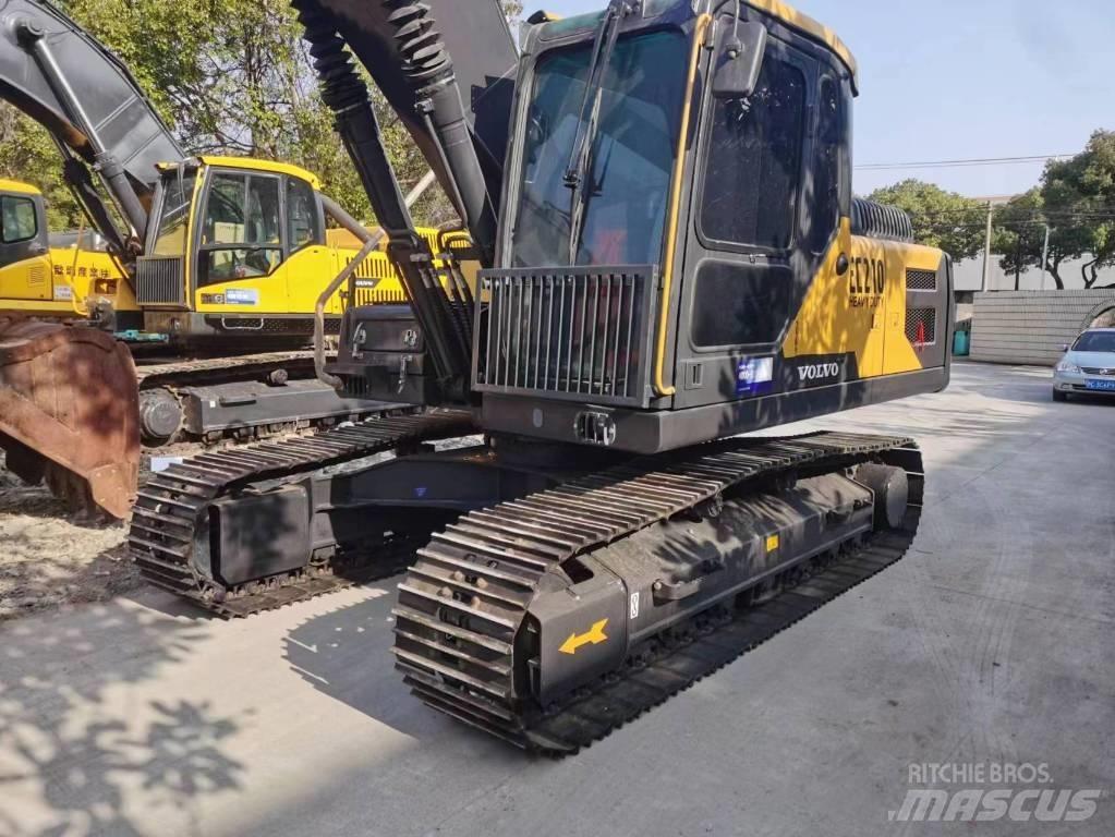 Volvo EC 210 B LC 대형 굴삭기 29톤 이상