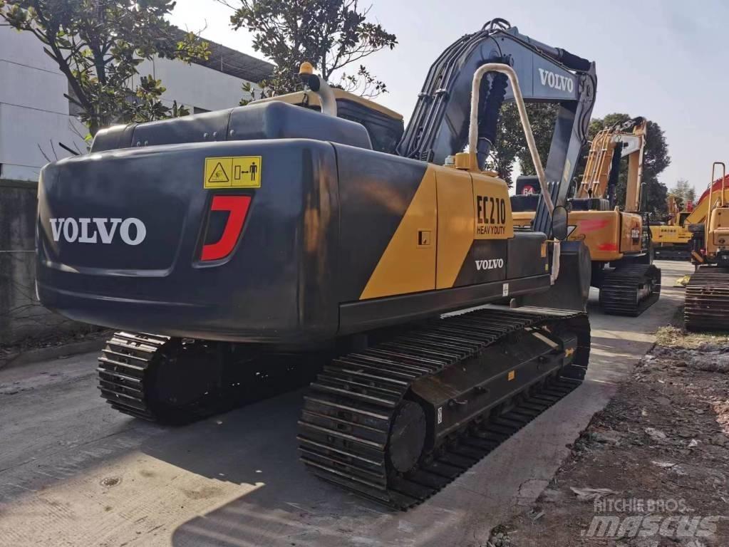 Volvo EC 210 B LC 대형 굴삭기 29톤 이상