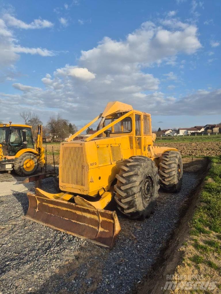 John Deere 667d 임업용 트랙터