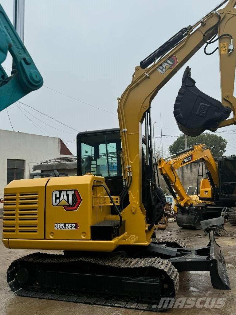 CAT CAT 305.5E2 소형 굴삭기 7톤 미만