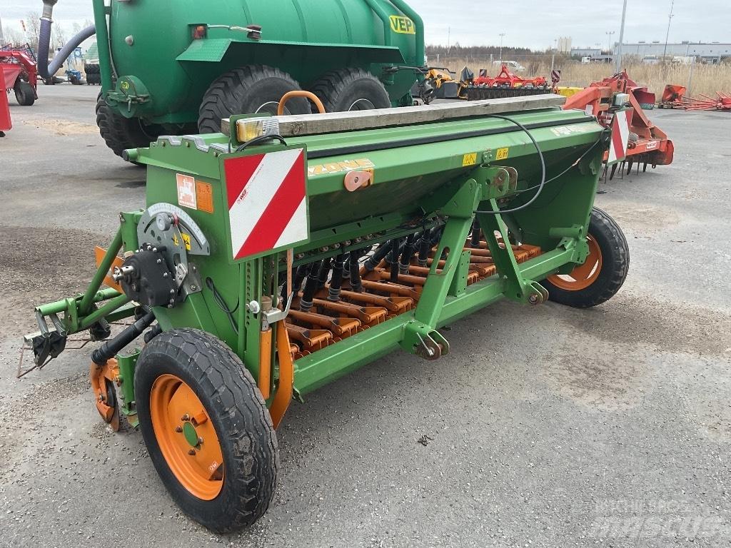 Amazone D9-30 드릴