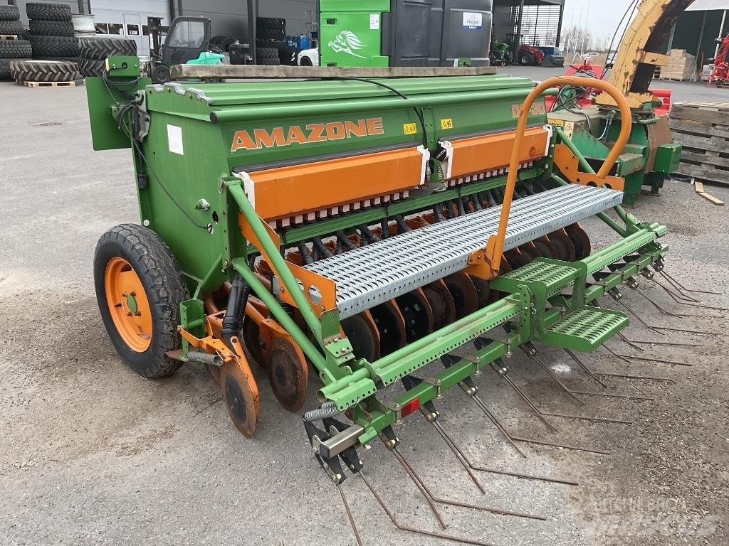 Amazone D9-30 드릴