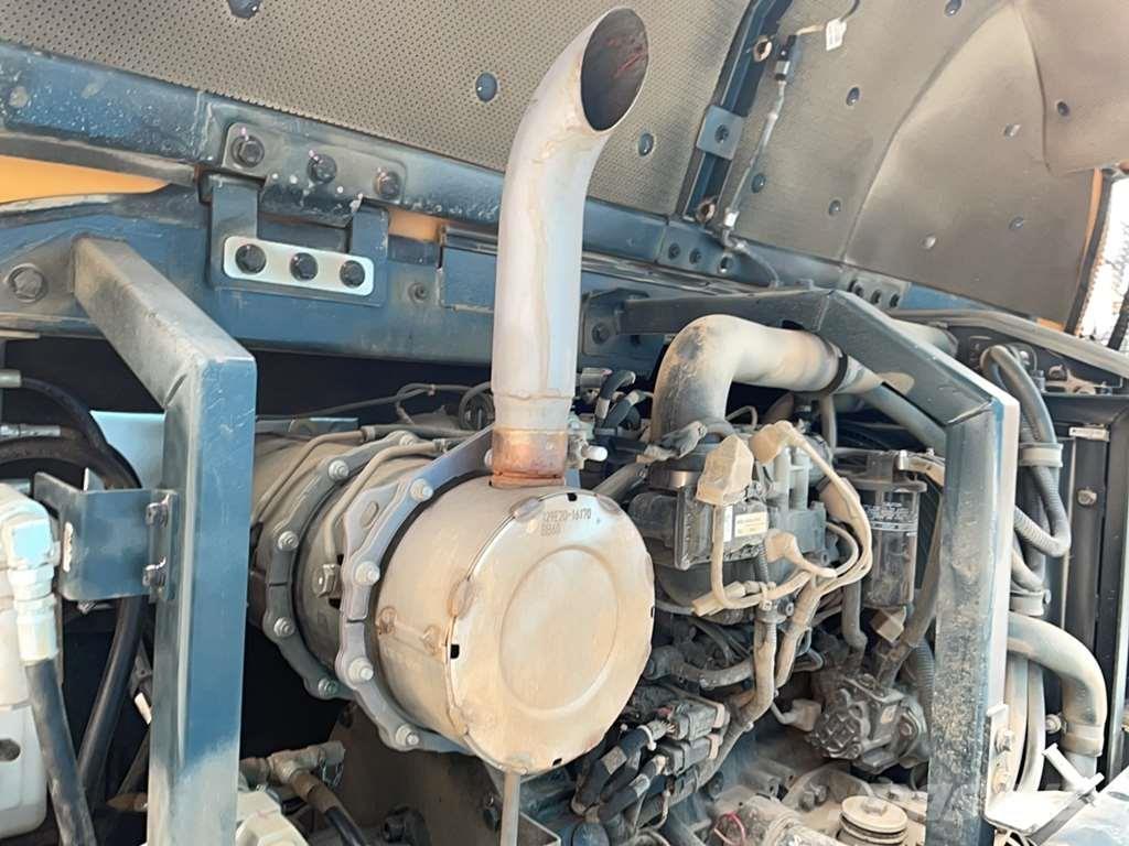 Hyundai HX85A 특수 굴삭기