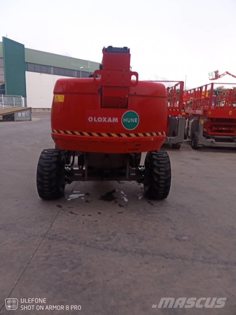 JLG 660 SJ 견인식 전동이동 리프트