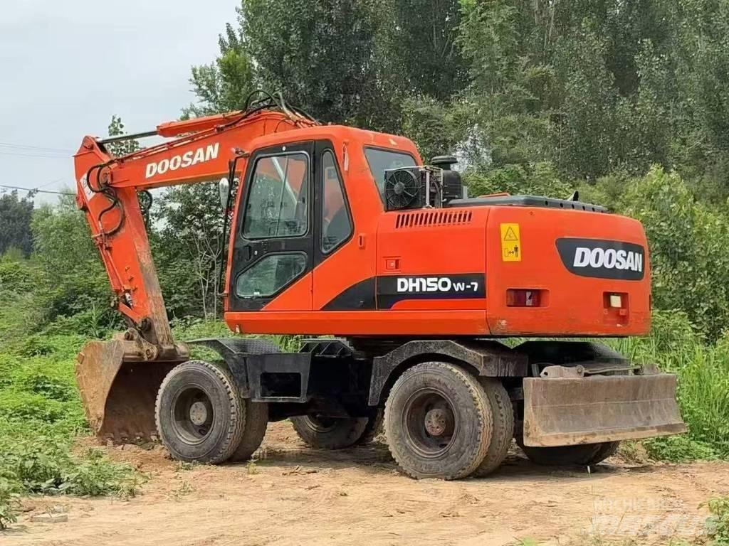 Doosan 150 W-7  휠 굴삭기
