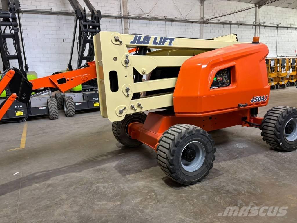 JLG 450 AJ 관절형 전동이동 리프트