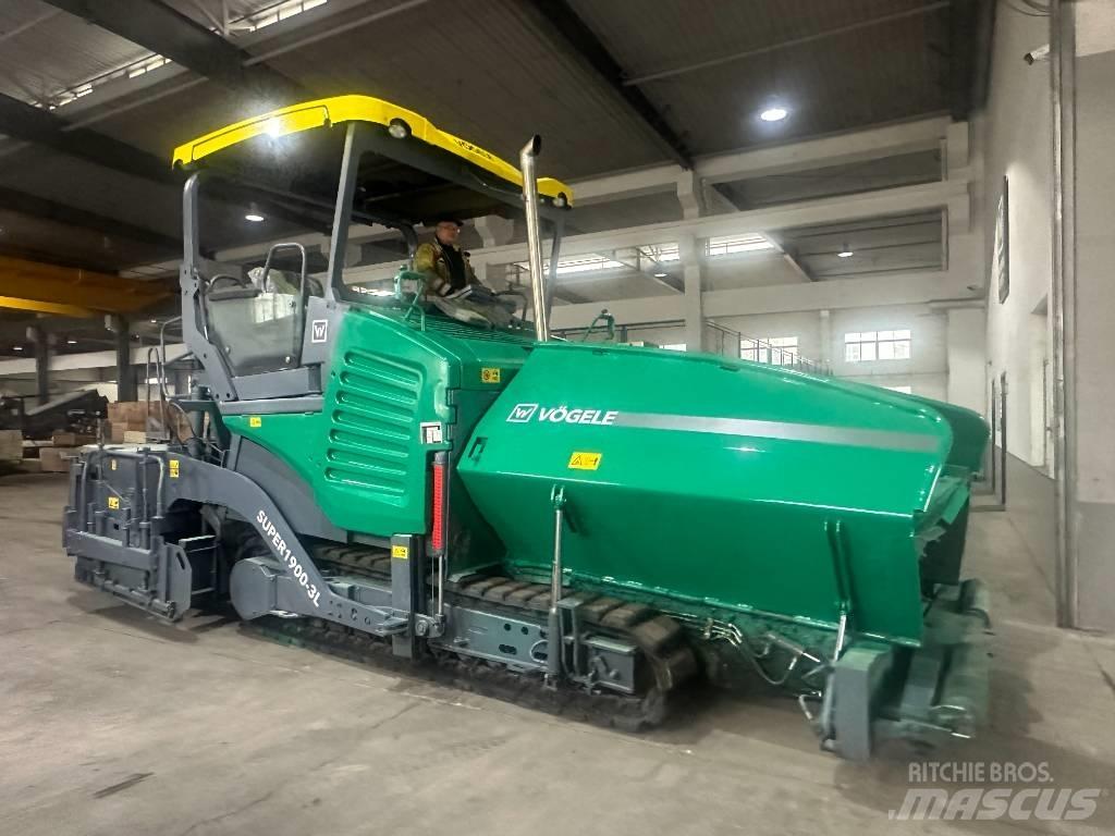 Vögele S1900-3L 아스팔트 포장장비