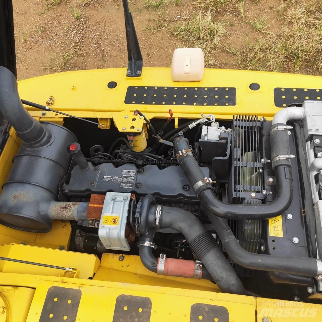 Komatsu PC200-8 대형 굴삭기 29톤 이상