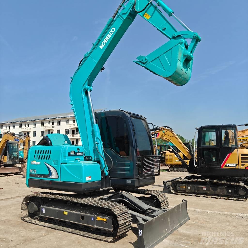 Kobelco 75D 대형 굴삭기 29톤 이상