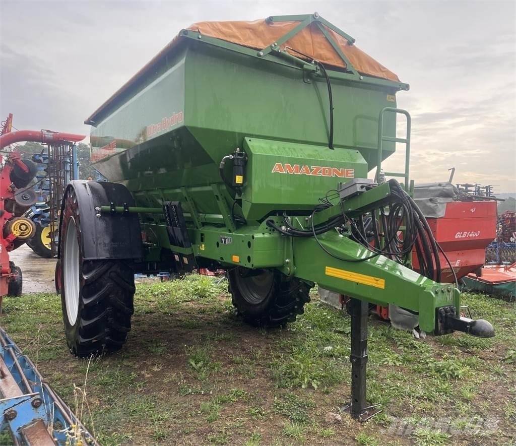 Amazone ZG-B 8200 미네랄 살포기