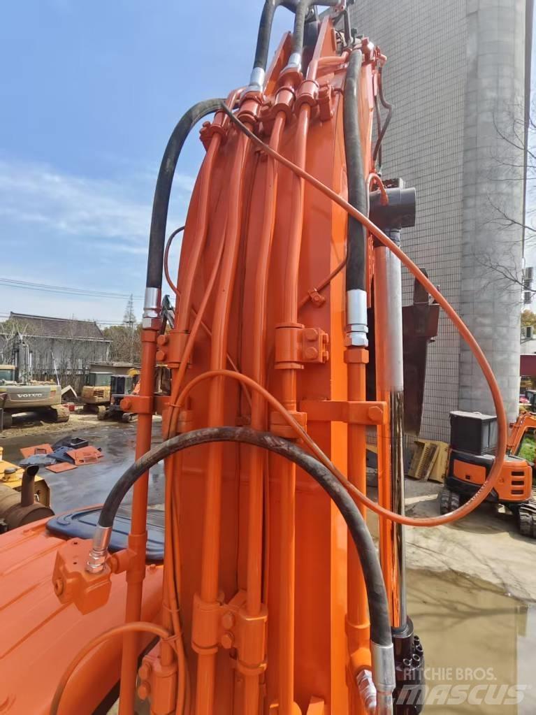 Doosan DX 225 LC 대형 굴삭기 29톤 이상