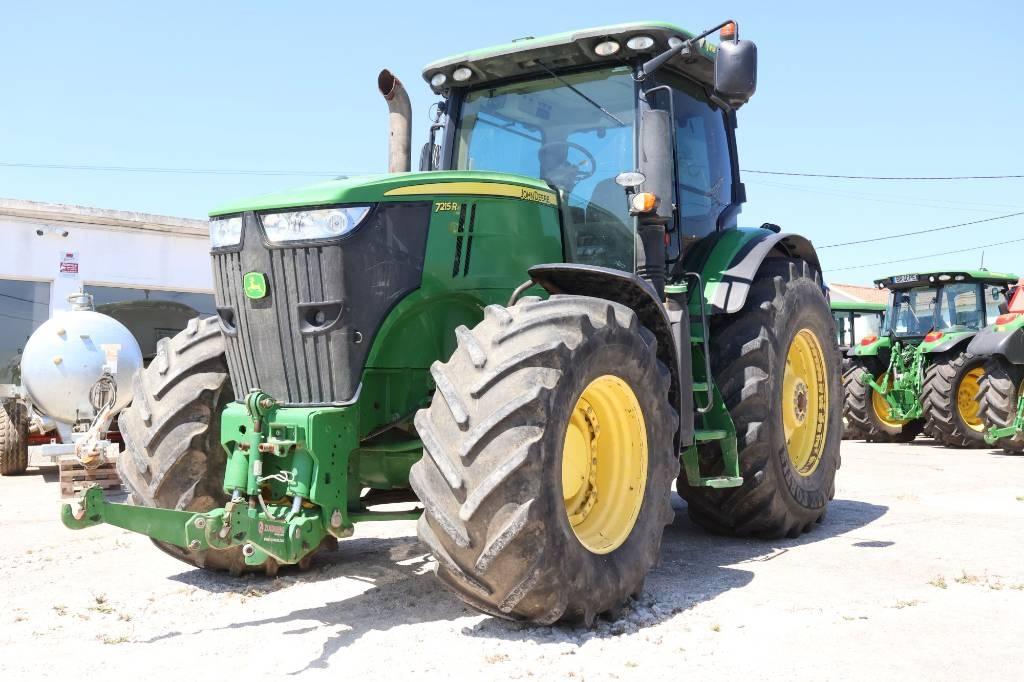 John Deere 7215 R 트랙터