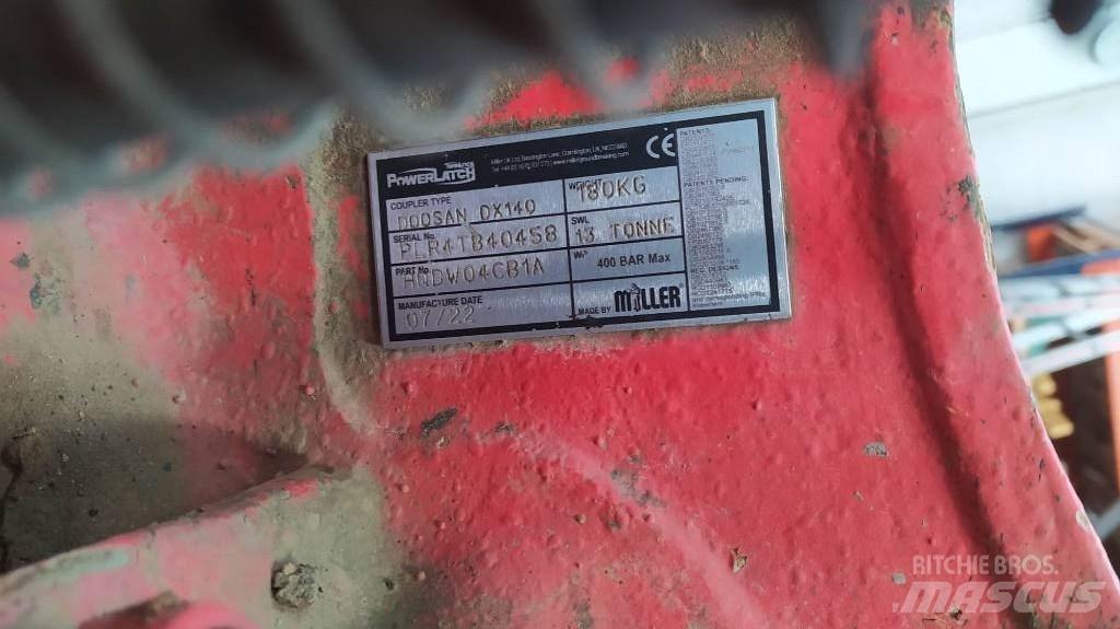Doosan DX140LCR-7 대형 굴삭기 29톤 이상