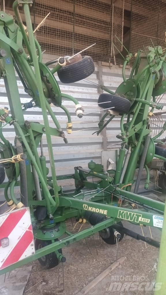Krone KWT 882 갈퀴 및 테더
