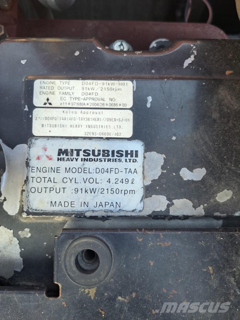 Hyundai 140 C-9 대형 굴삭기 29톤 이상