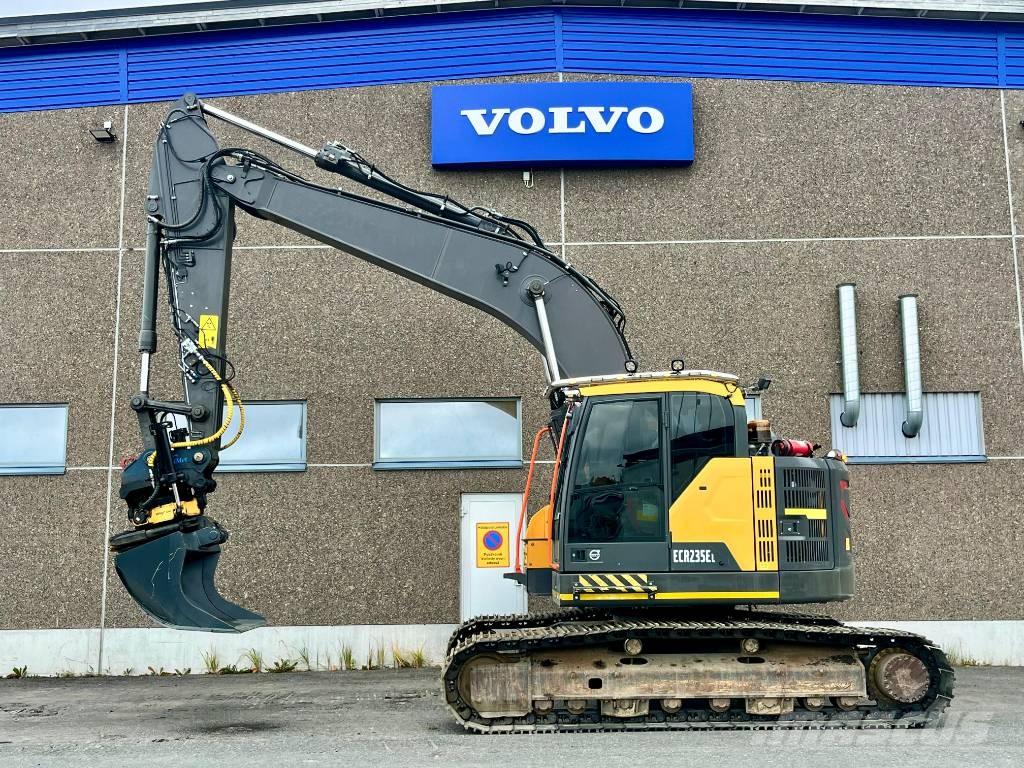 Volvo ECR 235 E 대형 굴삭기 29톤 이상