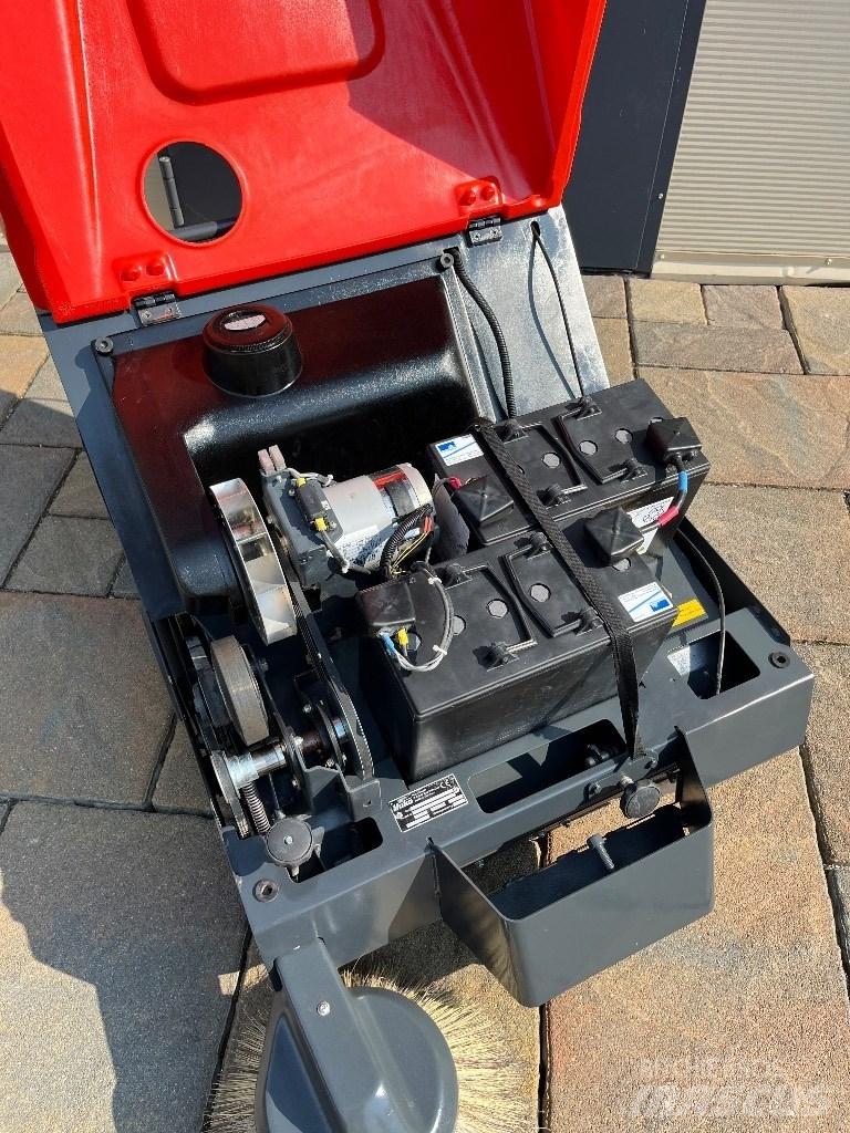 Hako B 800 도로 청소차
