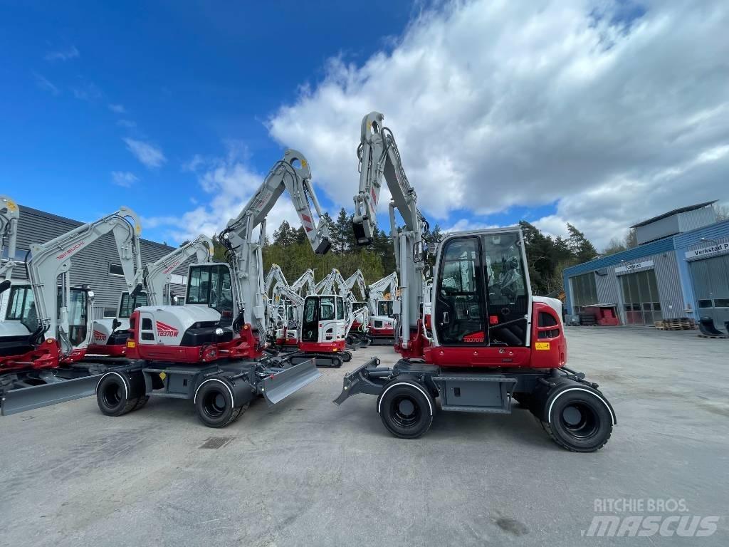 Takeuchi TB 370W  휠 굴삭기