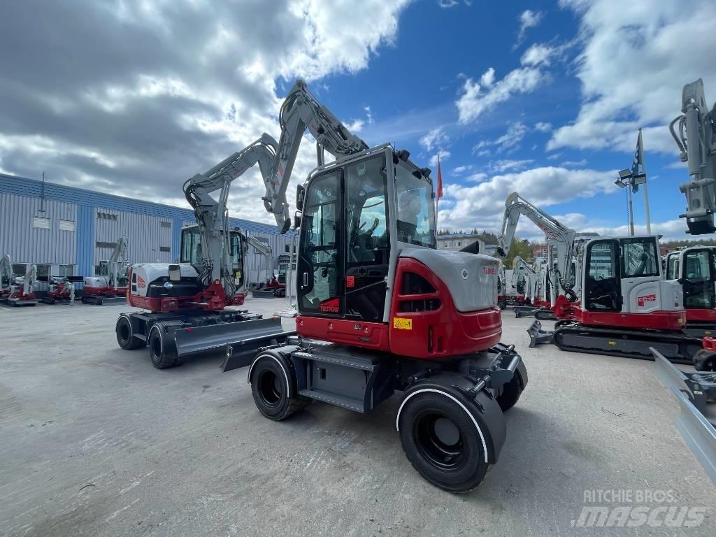 Takeuchi TB 370W  휠 굴삭기