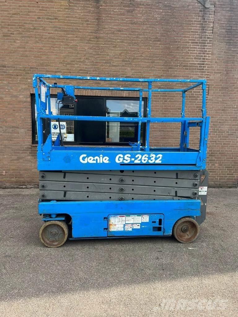 Genie GS-2632 기타 승강기와 플랫폼