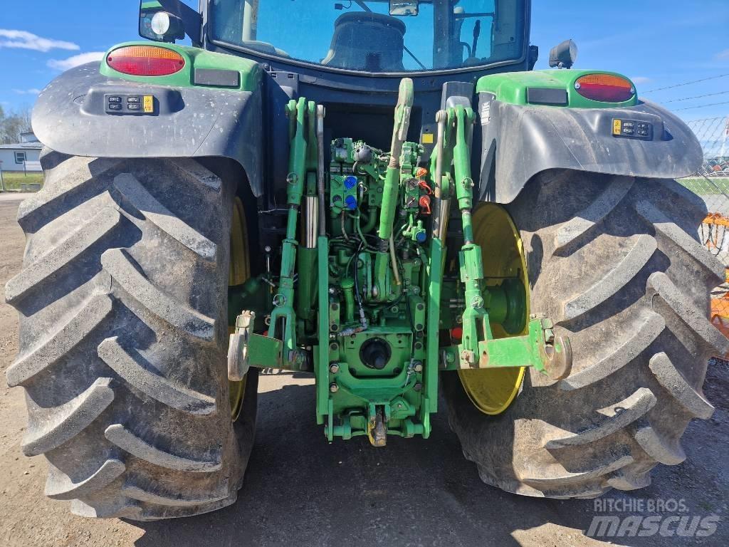 John Deere 6150 R 트랙터
