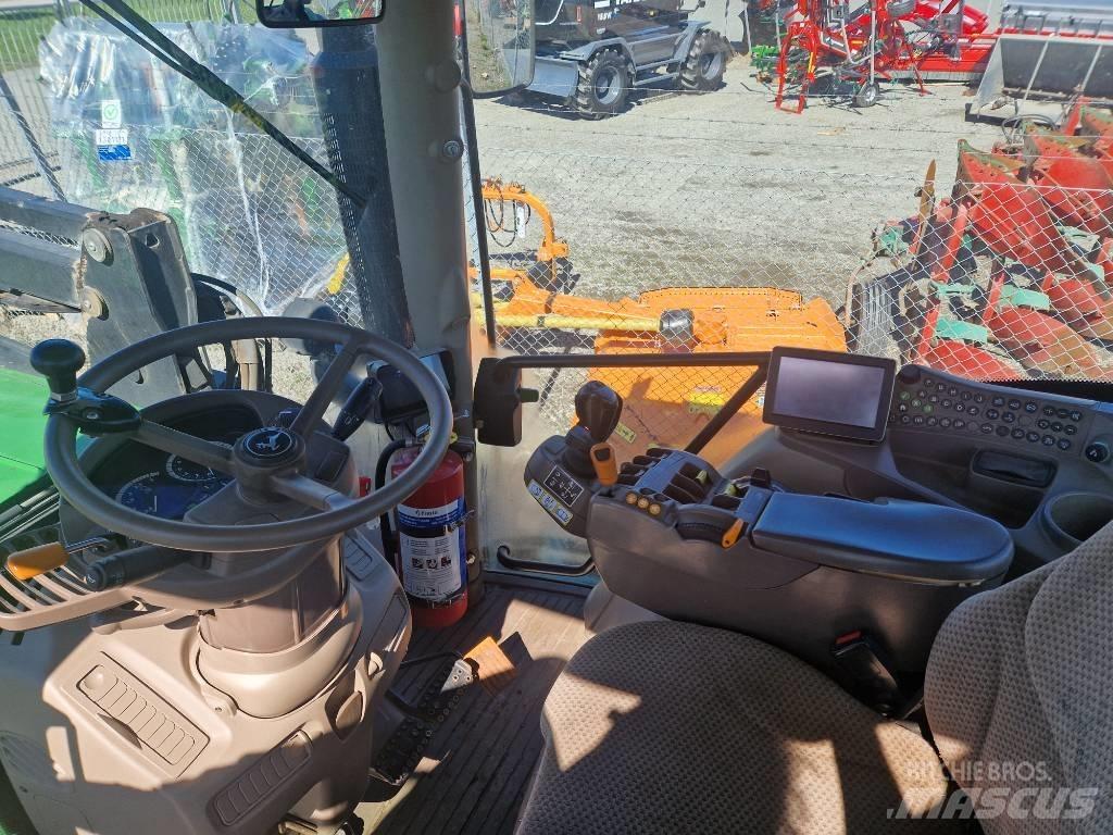 John Deere 6150 R 트랙터