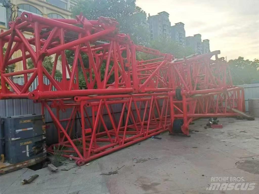 Sany SAC4500T A/T 크레인