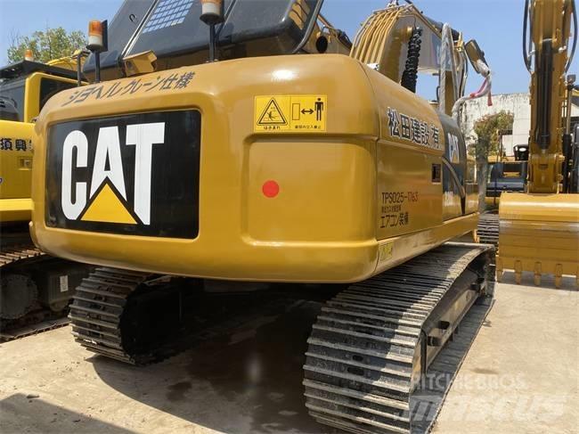 CAT 320 D2 대형 굴삭기 29톤 이상