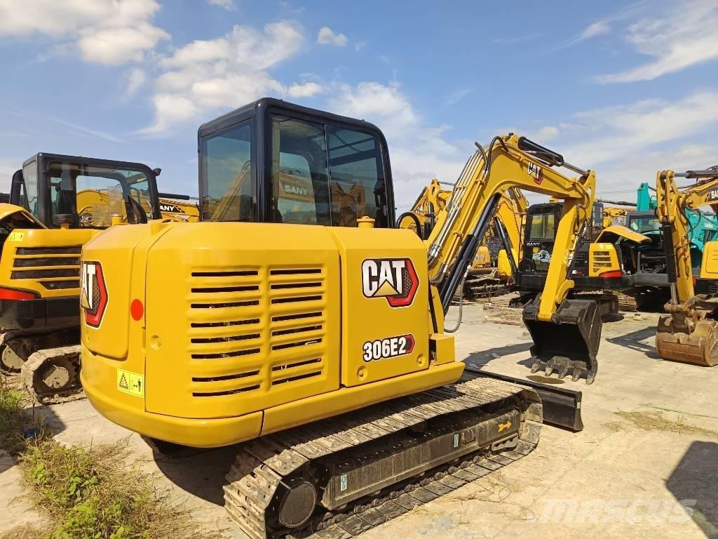 CAT 306 E2 대형 굴삭기 29톤 이상