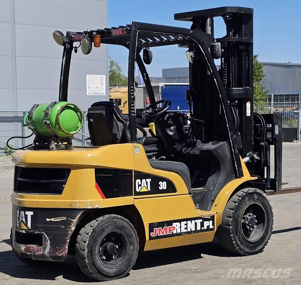 CAT GP 30 N LPG 지게차