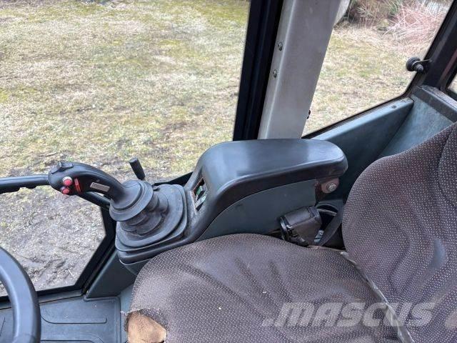 Schäffer 5370Z  휠로우더