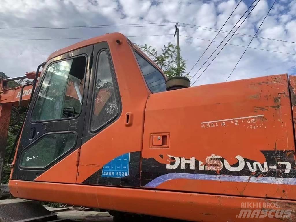 Doosan 150 W-7  휠 굴삭기