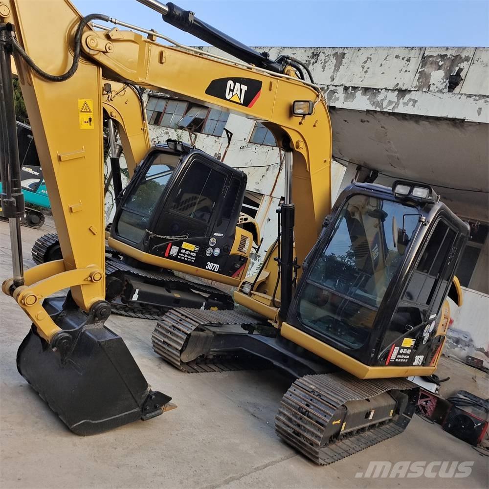 CAT 307 D 중형굴삭기 7톤-28톤