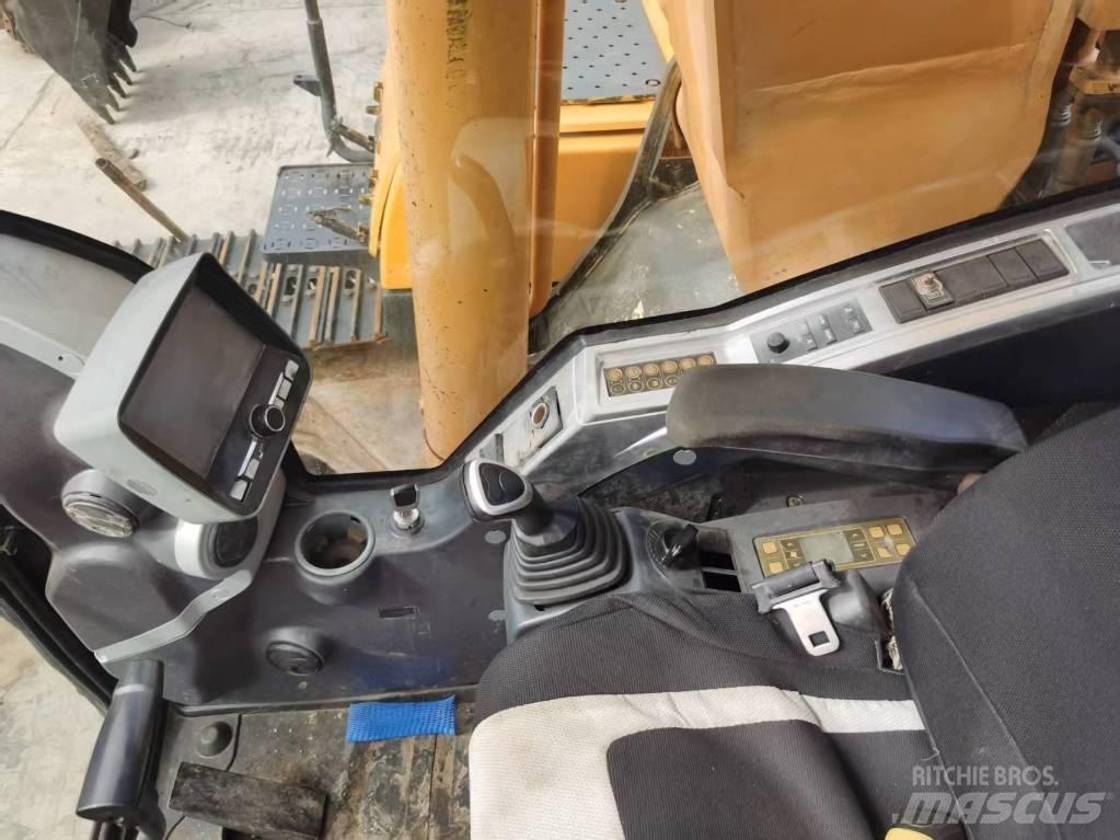 Hyundai 220lc-9s 대형 굴삭기 29톤 이상