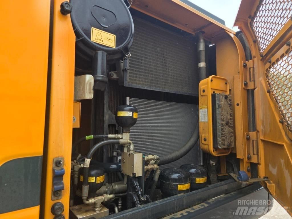 Hyundai HW 145  휠 굴삭기