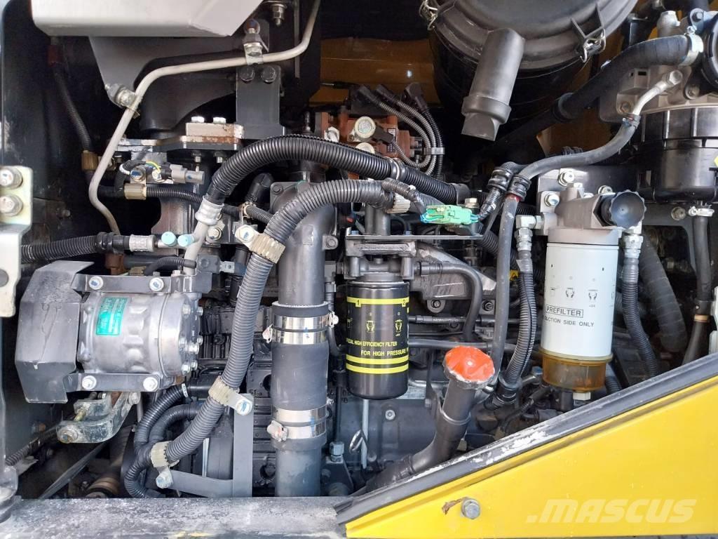 Komatsu WA270-7  휠로우더