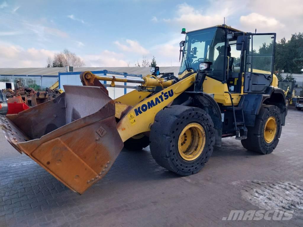 Komatsu WA270-7  휠로우더